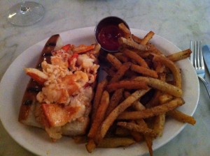 Boston lobster roll