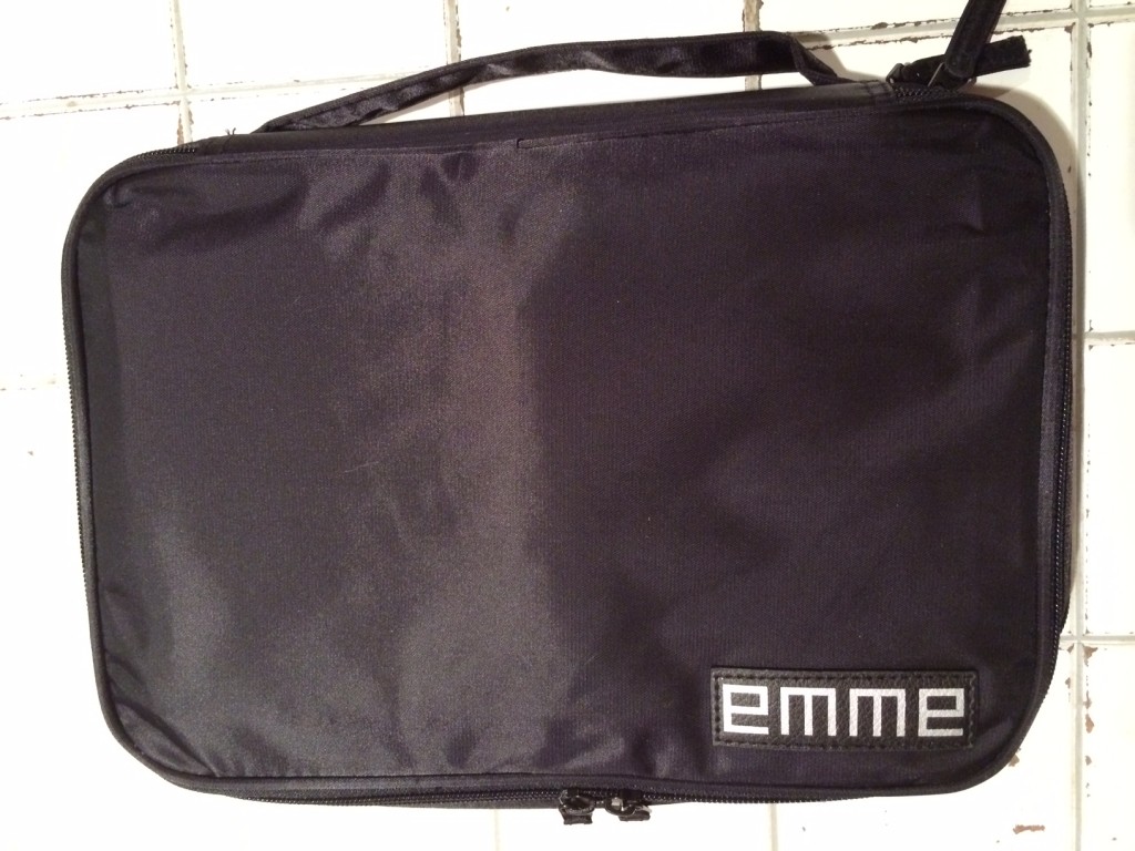 Review EMME Toiletry Bag Road Warriorette